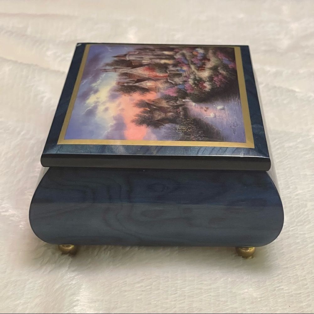 ERCOLANO Italian Jewelry musical box - Picture 6 of 14